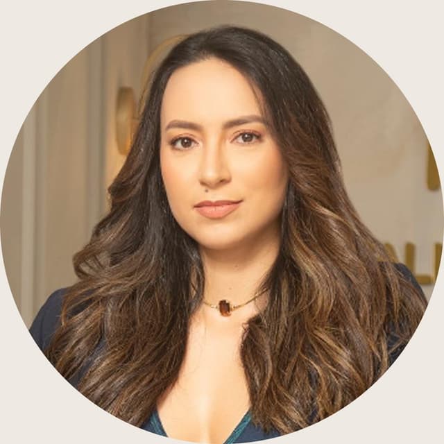 Dra. Natália Carvalho — harmonização orofacial em Natal, RN