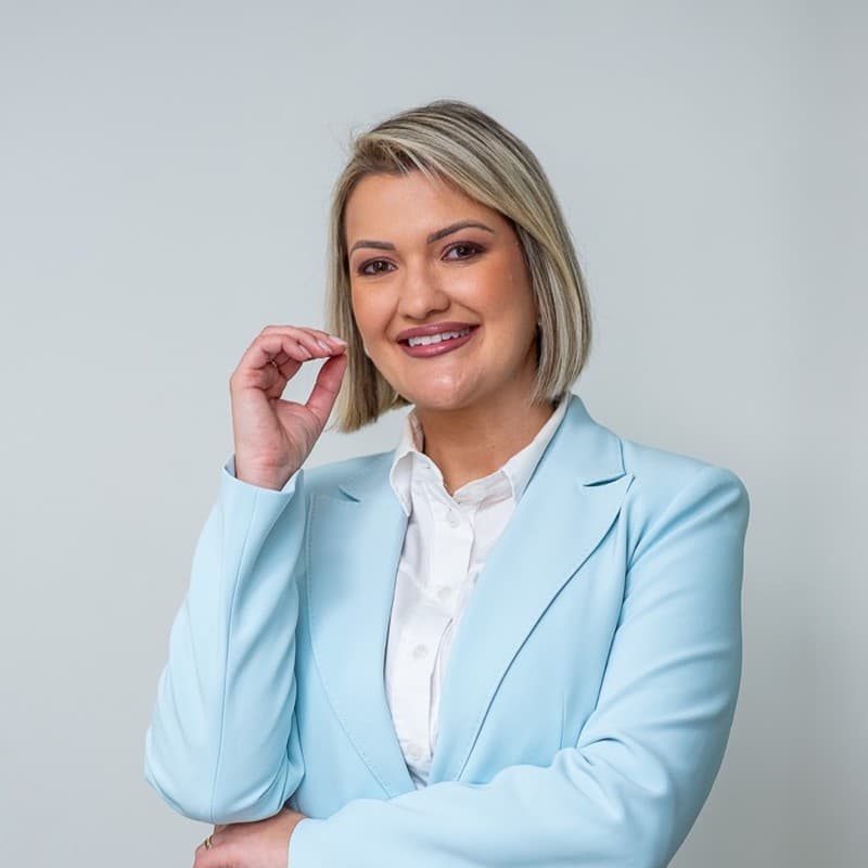 Dr(a). Dra. Amanda Menon Esteves - Especialista em Harmonização Orofacial em Sorocaba