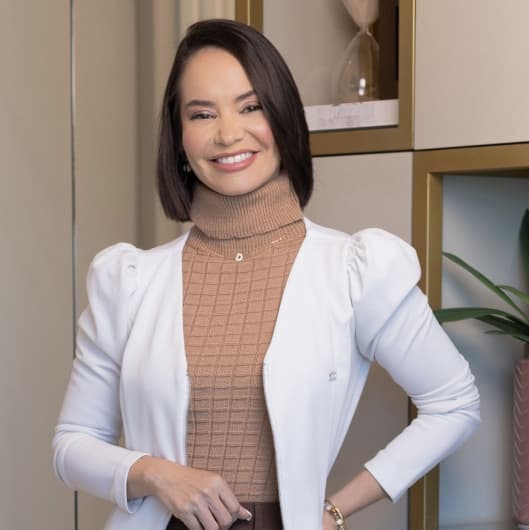 Dr(a). Dra. Daellia Estima - Especialista em Harmonização Orofacial em Recife