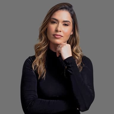Dra. Mayara Fernandes — especialista em harmonização facial