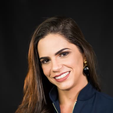 Dra. Sabrina Ricciardi — especialista em harmonização facial